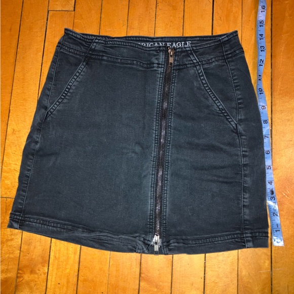 Front zipper detail mini skirt - Picture 4 of 6